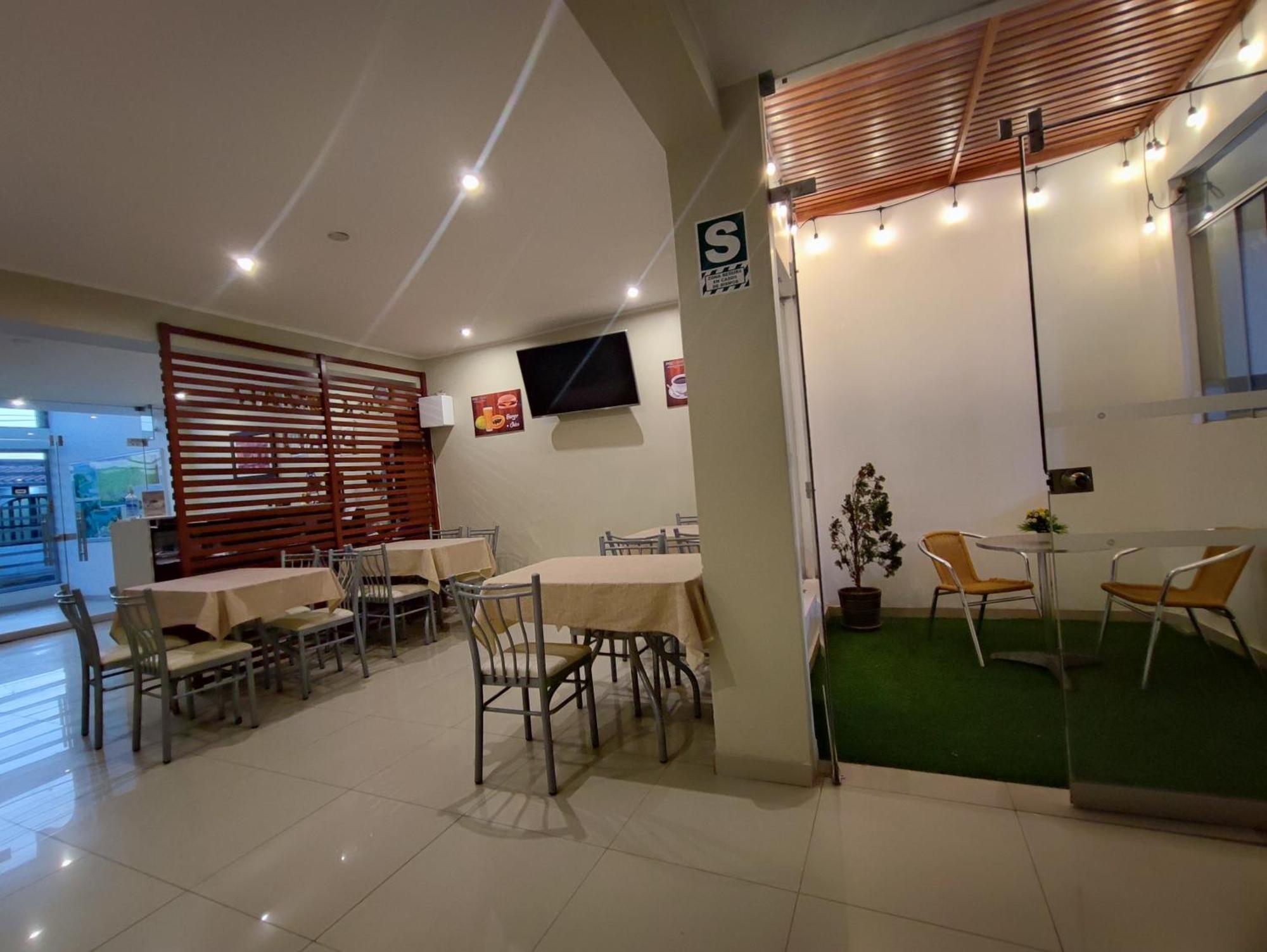 Piscomar Peru Hotel Exterior photo